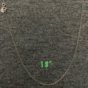 Elegant Silver Chain Necklace